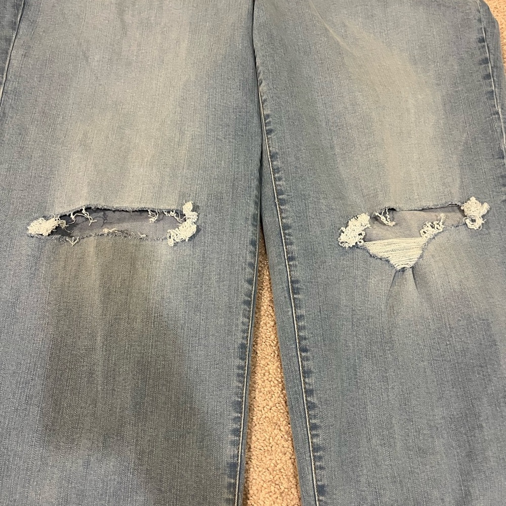 Torrid Perfect Wide Leg Mid Rise Jeans - Picture 4 of 15